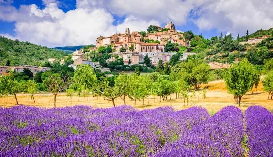 paysage luberon en provence