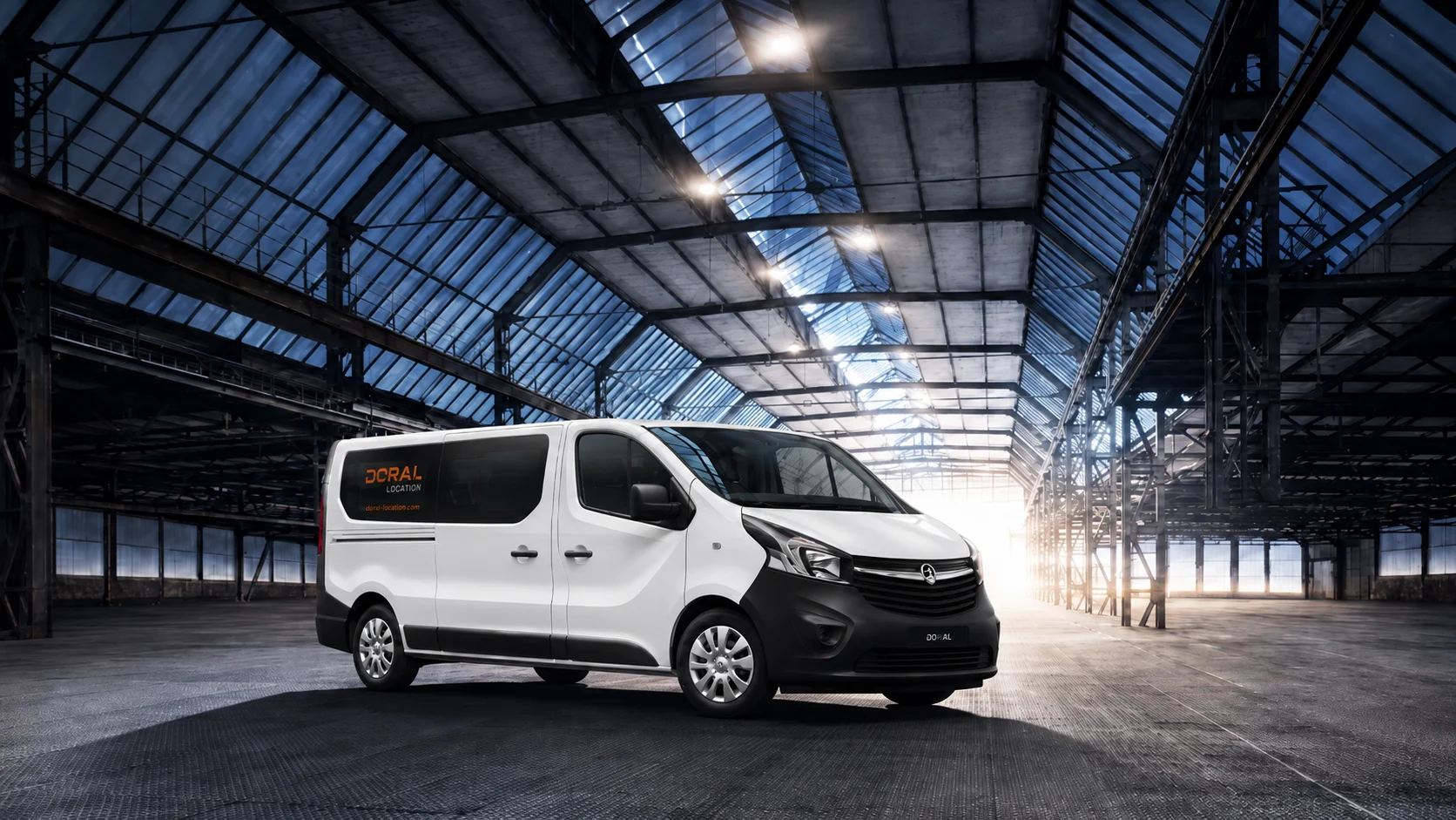 minibus location dans un hangar